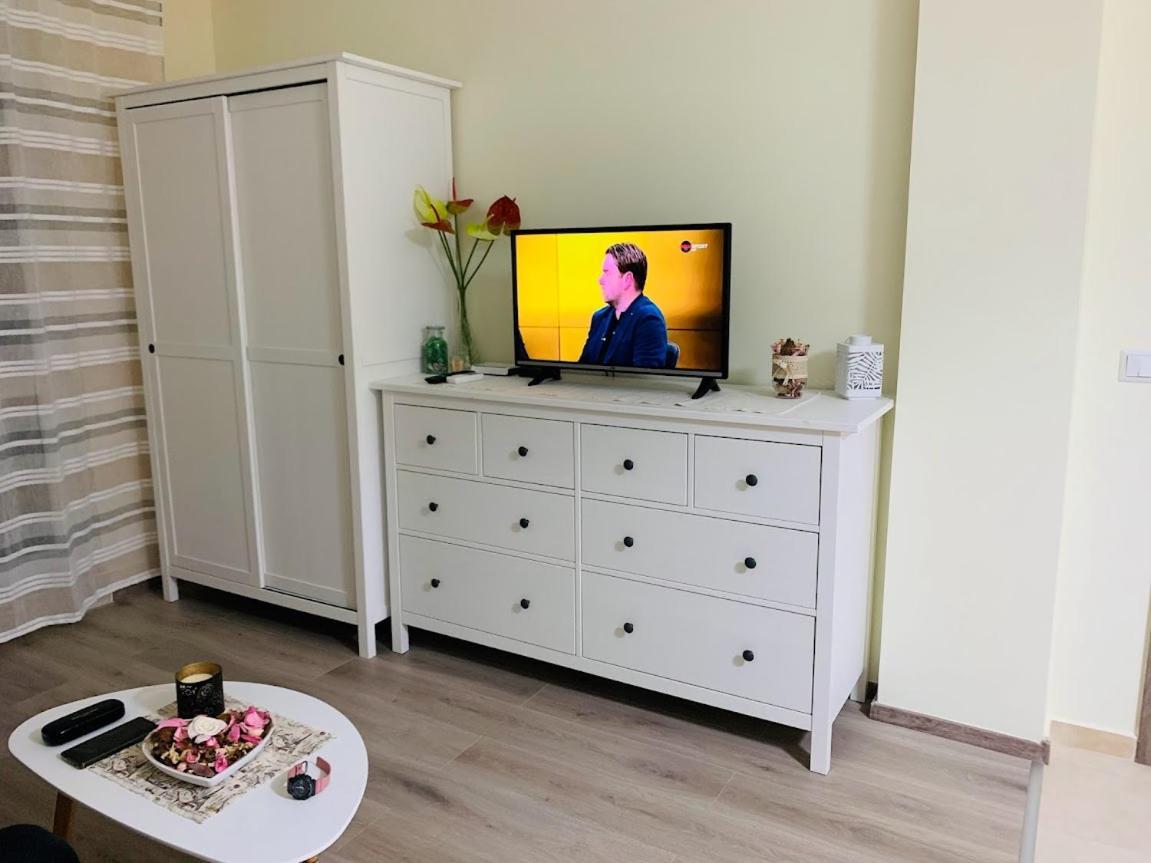 Kiwi Gardens Apartment เบียลา ภายนอก รูปภาพ